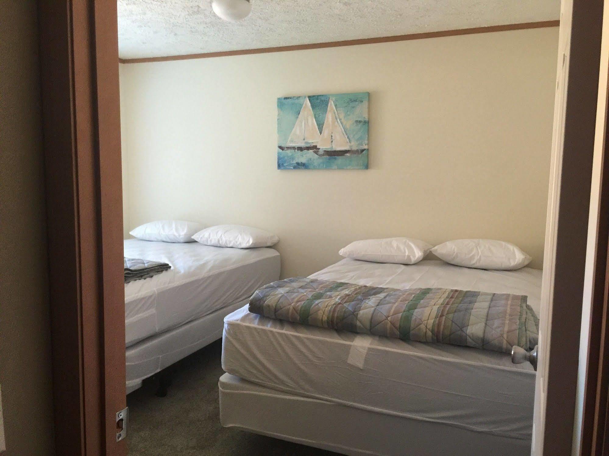 Island Club Rentals พุทอินเบย์ ภายนอก รูปภาพ